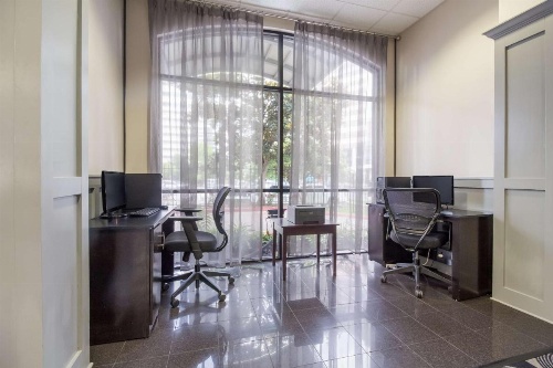 SureStay Plus Hotel by Best Western Houston Medical Center image 25